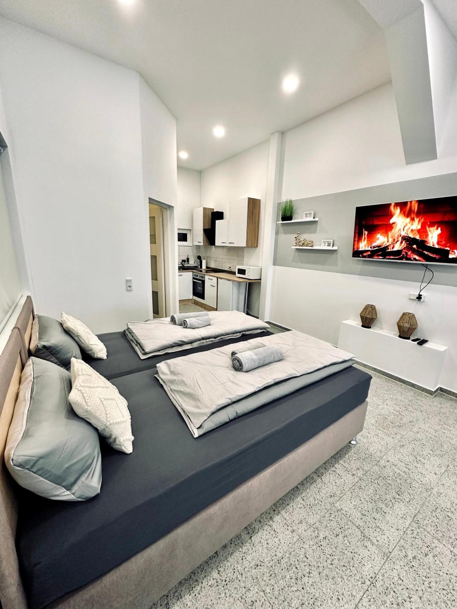 Ferienwohnung Valik Sommeraktion 2025 Bayreuth Esterno foto